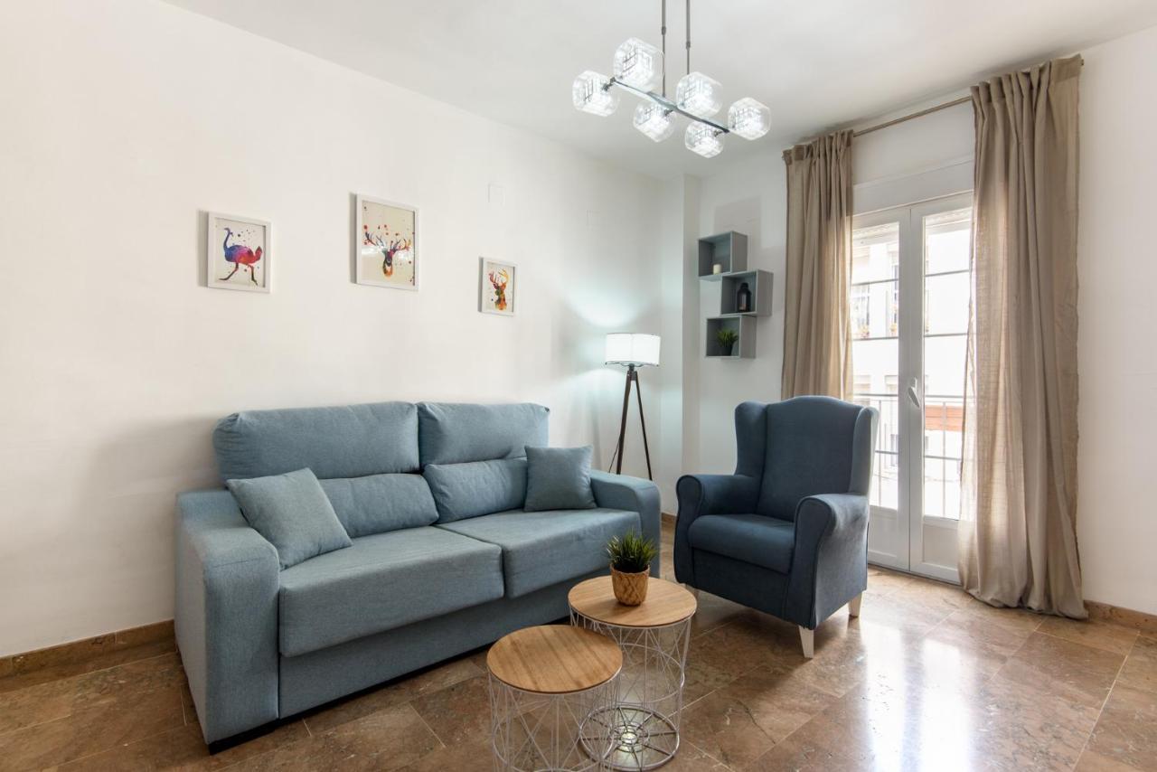 Center Apartment 2Bed 2B Aircon Wif And Parking Free Malaga Luaran gambar