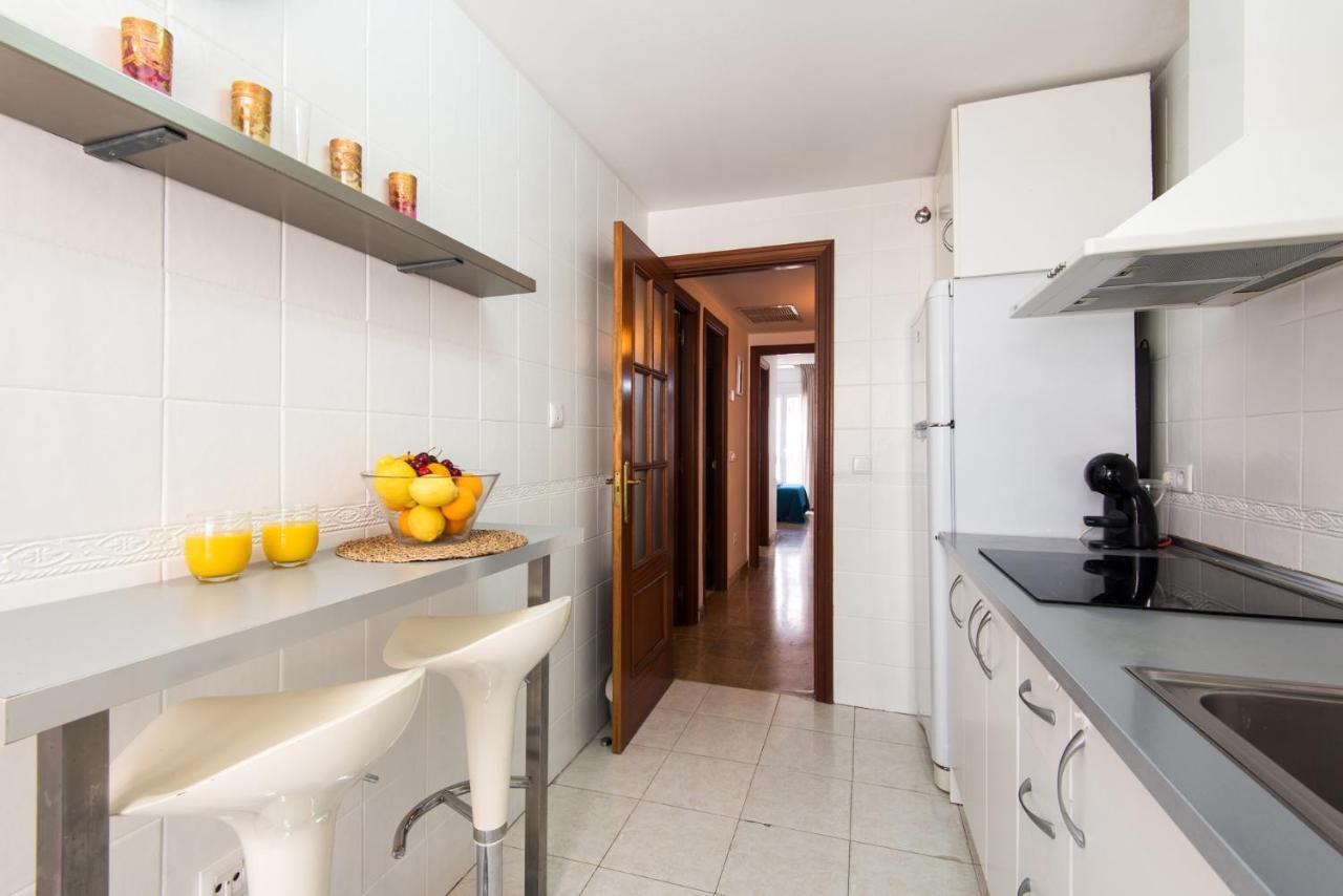 Center Apartment 2Bed 2B Aircon Wif And Parking Free Malaga Luaran gambar
