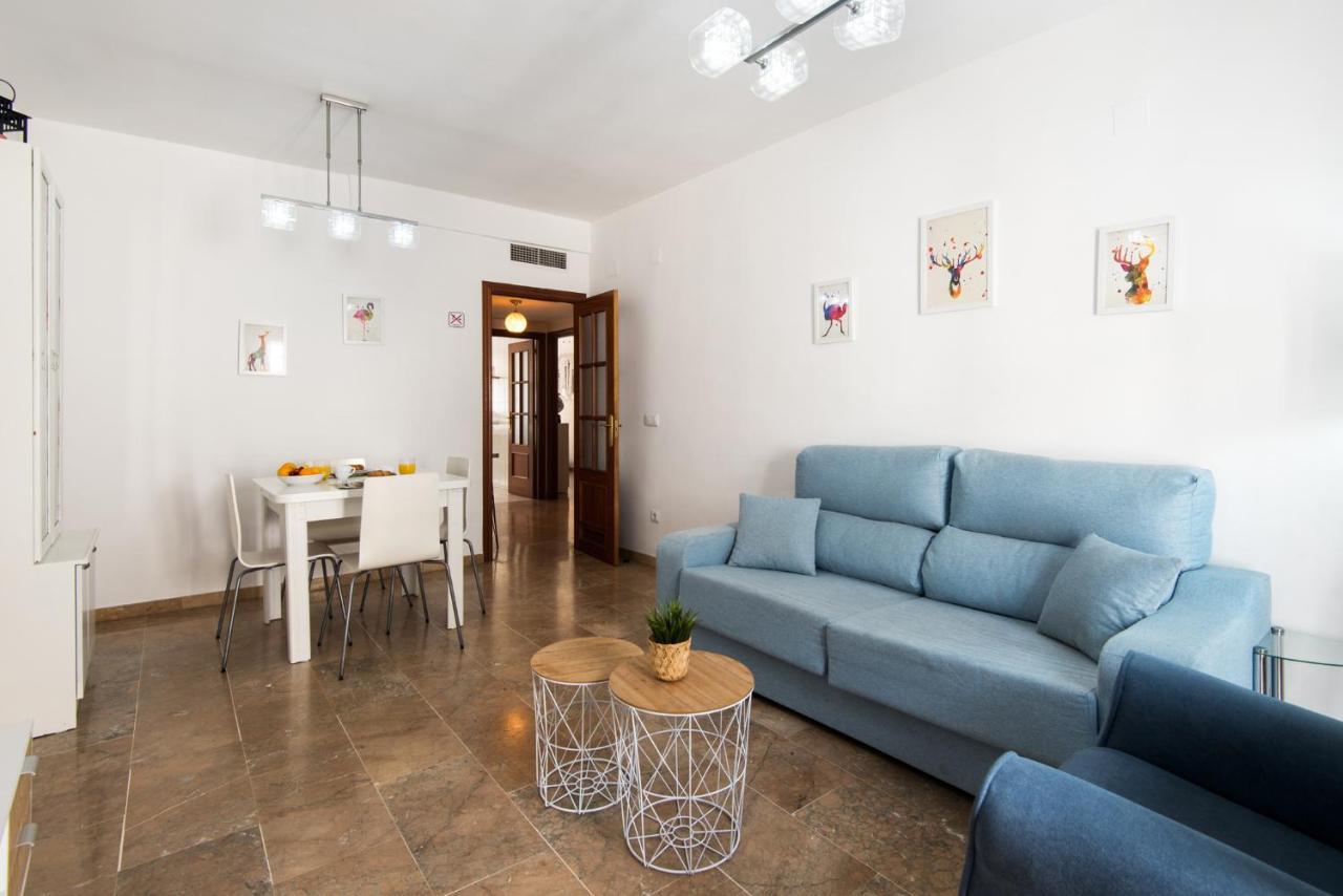 Center Apartment 2Bed 2B Aircon Wif And Parking Free Malaga Luaran gambar